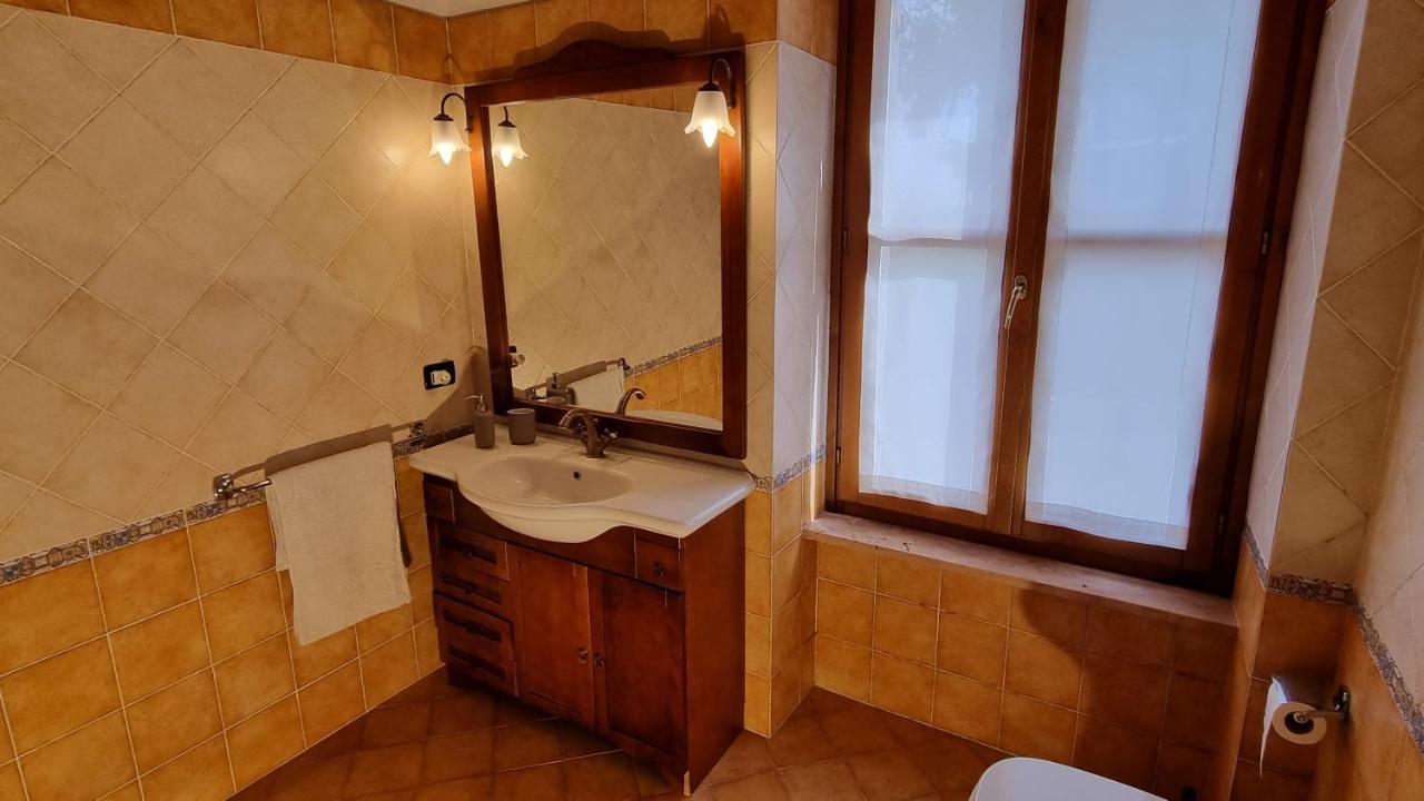 Casa Chiara A Valeggio Sul Mincio Daire Dış mekan fotoğraf